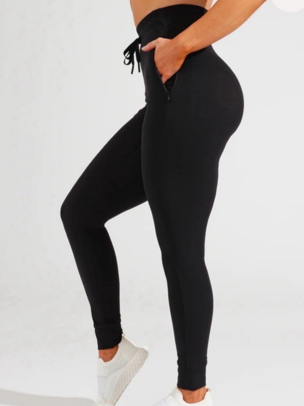 BUFFBUNNY Collection Jewel Jogger in black workout gym weights contour size: S